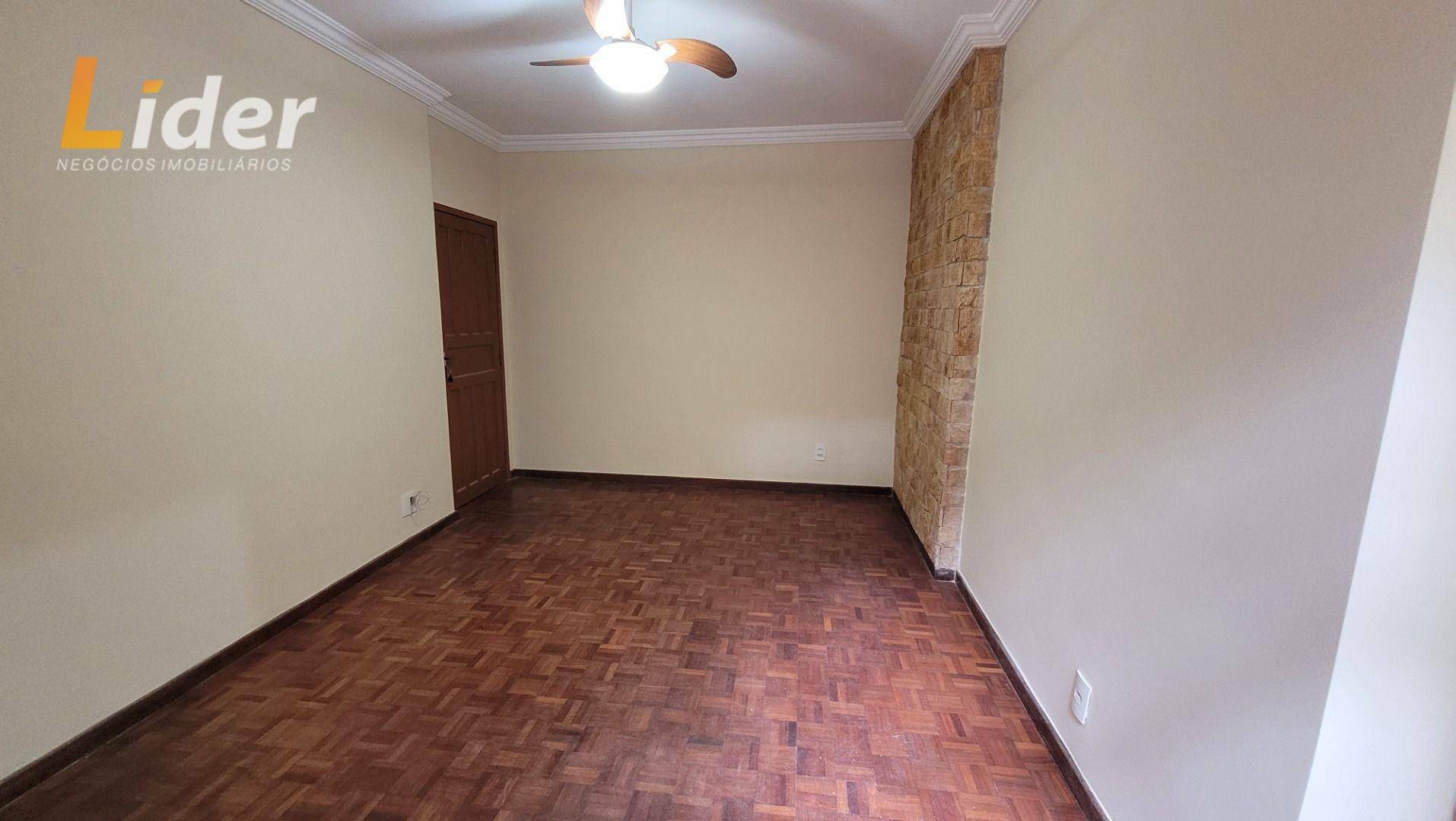 Apartamento à venda com 3 quartos, 98m² - Foto 3