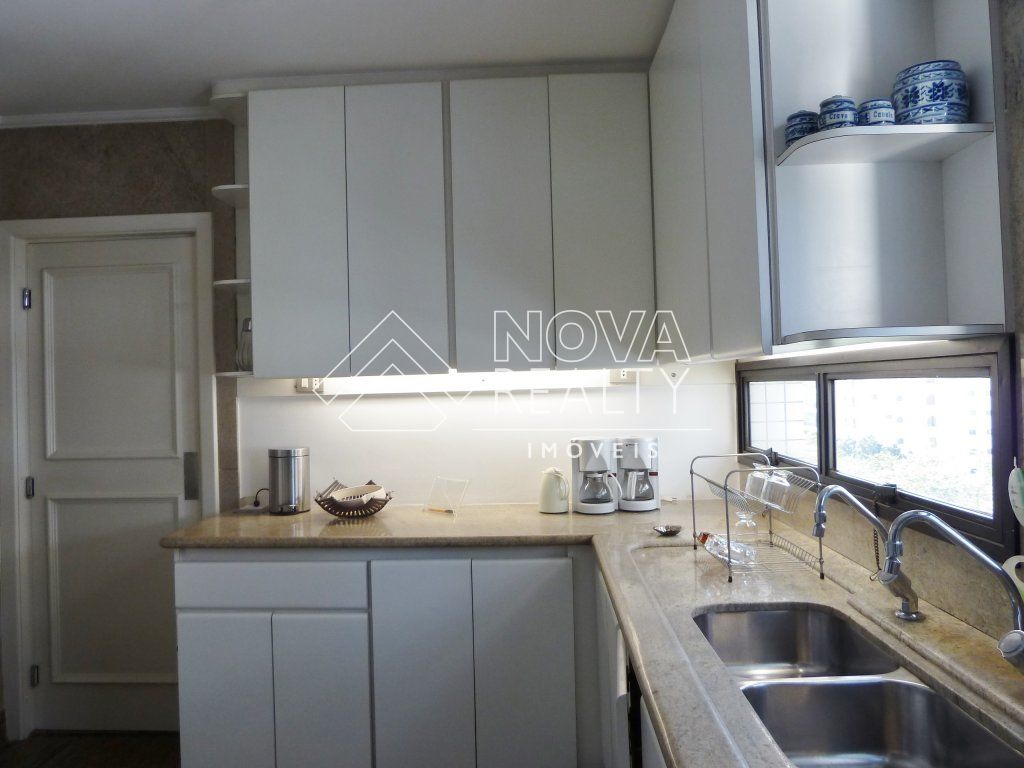 Apartamento à venda e aluguel com 3 quartos, 247m² - Foto 20