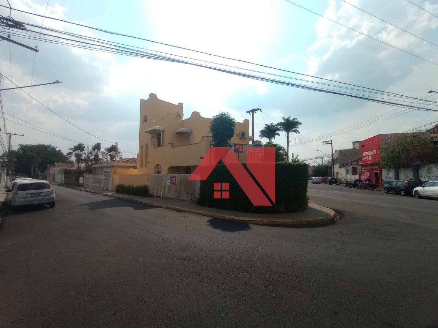 Sobrado à venda com 3 quartos, 220m² - Foto 52