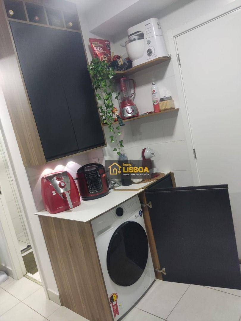 Apartamento para alugar com 2 quartos, 35m² - Foto 12