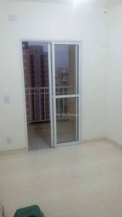 Apartamento à venda com 2 quartos, 56m² - Foto 2