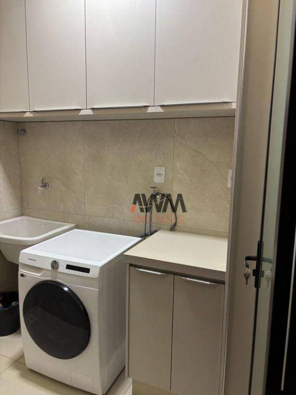 Casa de Condomínio à venda e aluguel com 4 quartos, 256m² - Foto 10