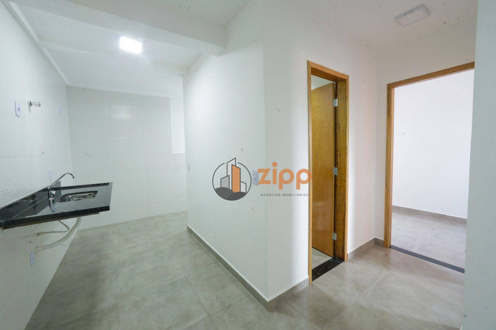 Apartamento à venda com 2 quartos, 42m² - Foto 1