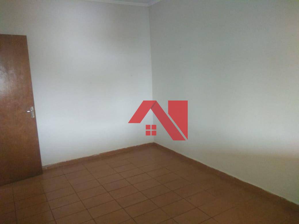 Casa à venda com 2 quartos, 100m² - Foto 12