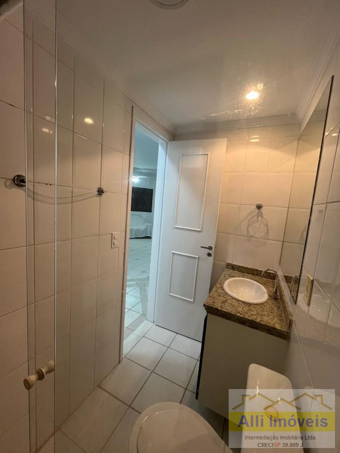 Apartamento para alugar com 3 quartos, 85m² - Foto 12