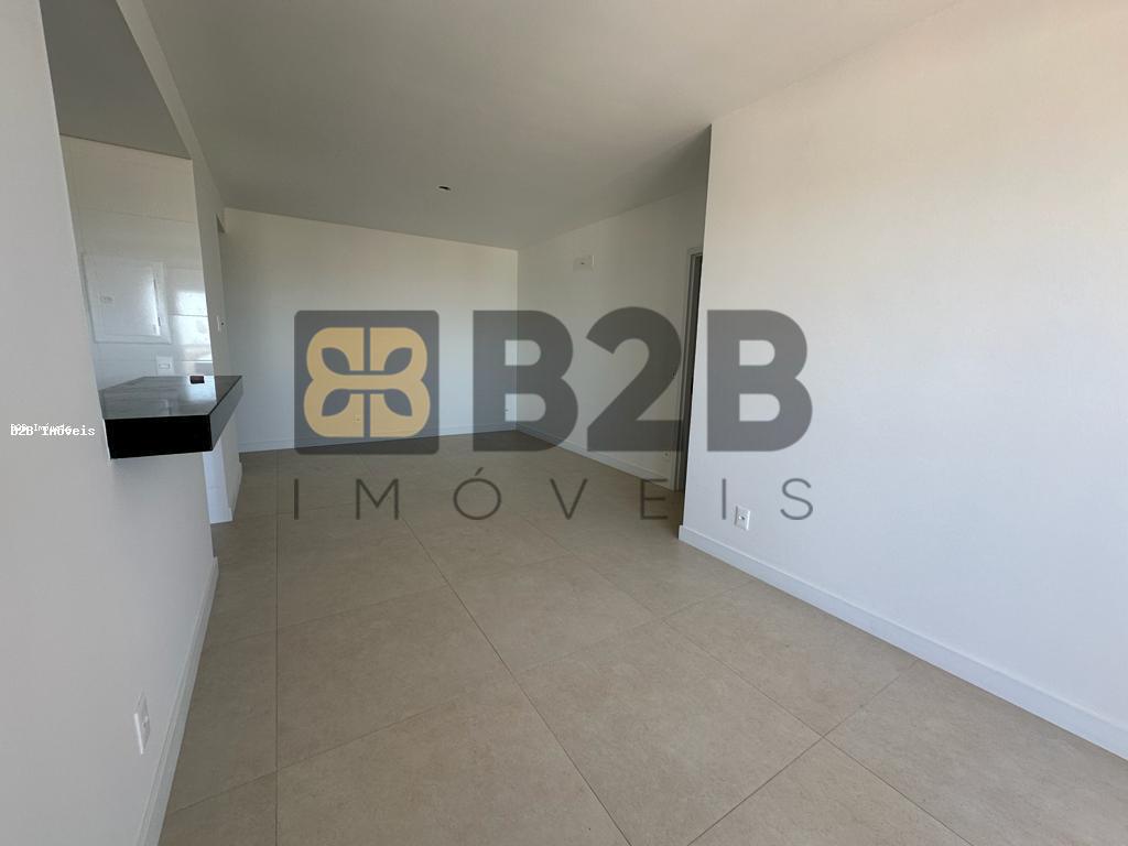 Apartamento à venda com 3 quartos, 96m² - Foto 2