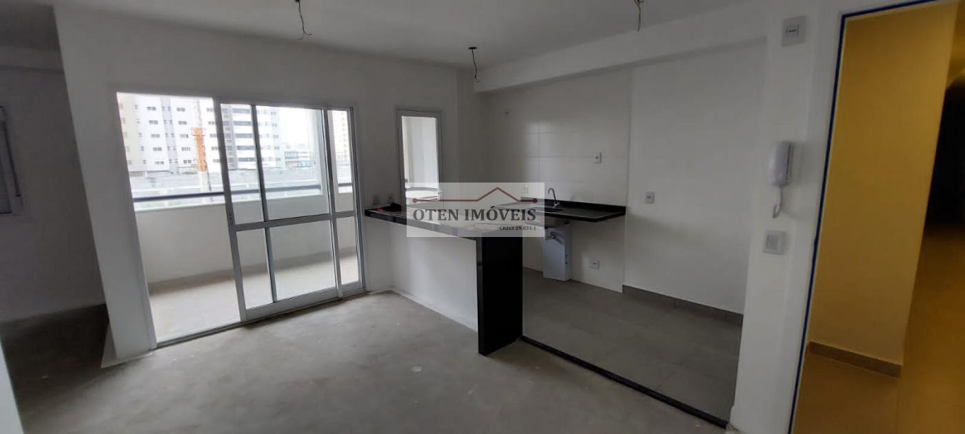 Apartamento à venda com 2 quartos, 70m² - Foto 1