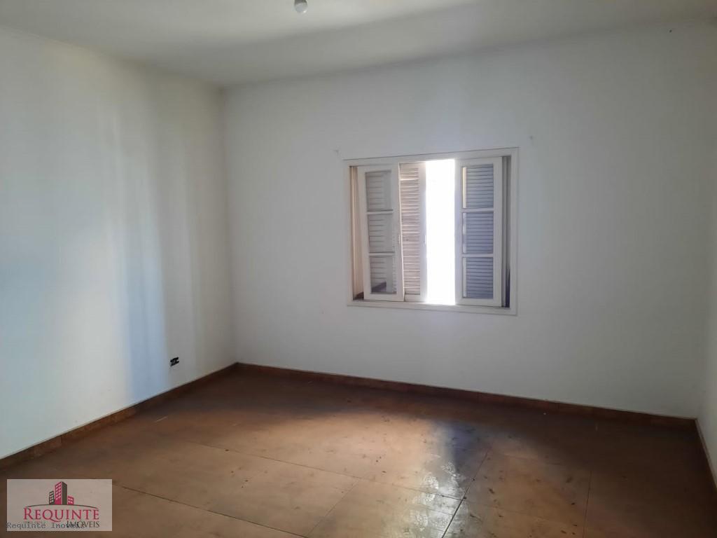 Sobrado à venda com 2 quartos, 387m² - Foto 14