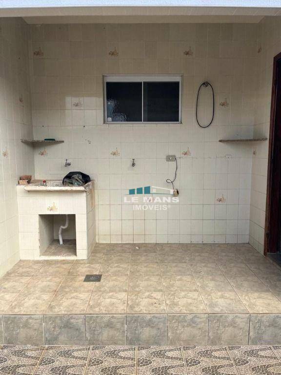 Casa à venda com 3 quartos, 160m² - Foto 34