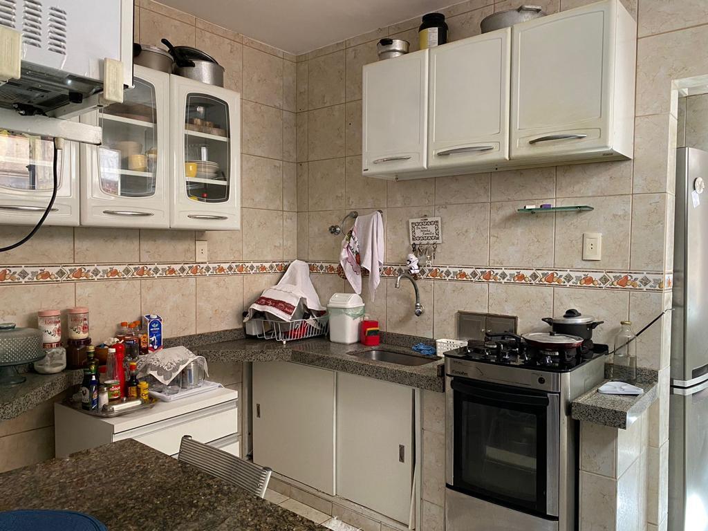 Apartamento à venda com 3 quartos, 110m² - Foto 10