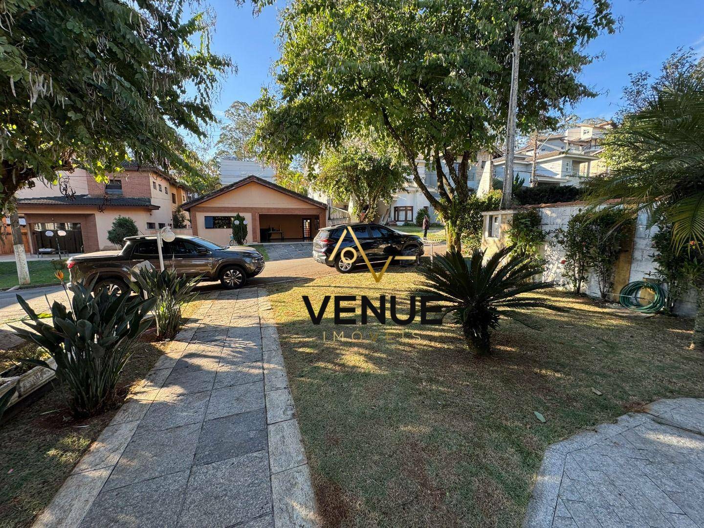 Casa de Condomínio à venda e aluguel com 3 quartos, 300m² - Foto 36