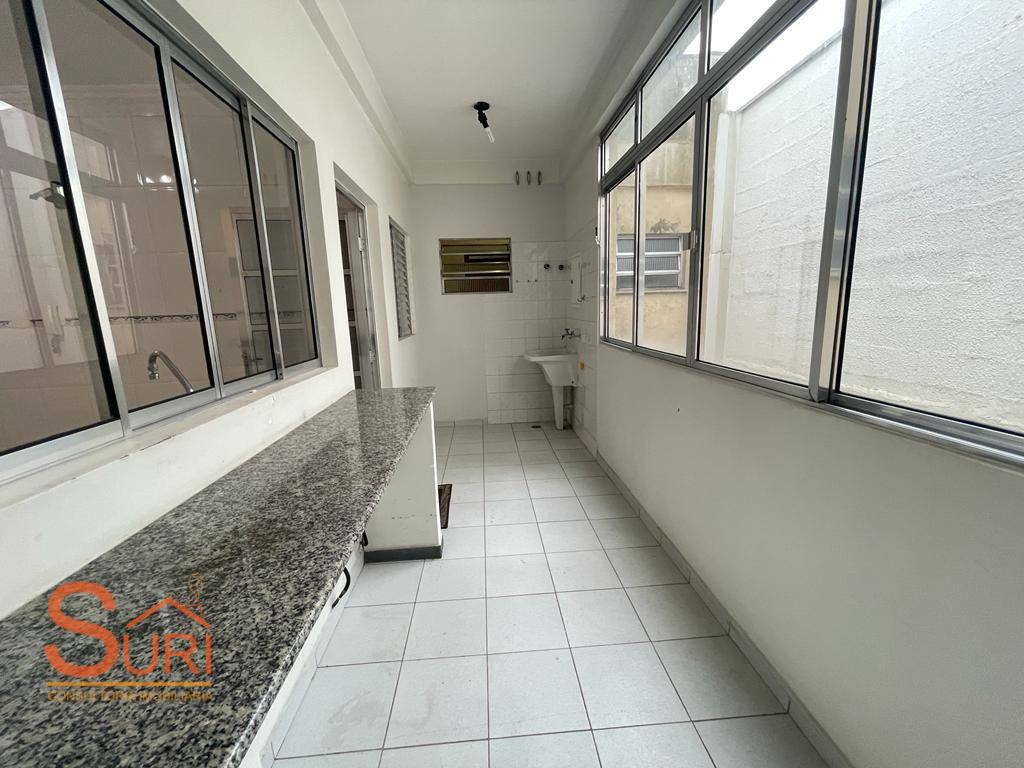 Apartamento à venda com 3 quartos, 117m² - Foto 11