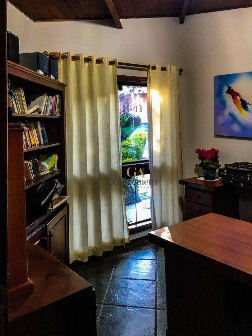 Casa de Condomínio à venda com 5 quartos, 440m² - Foto 24