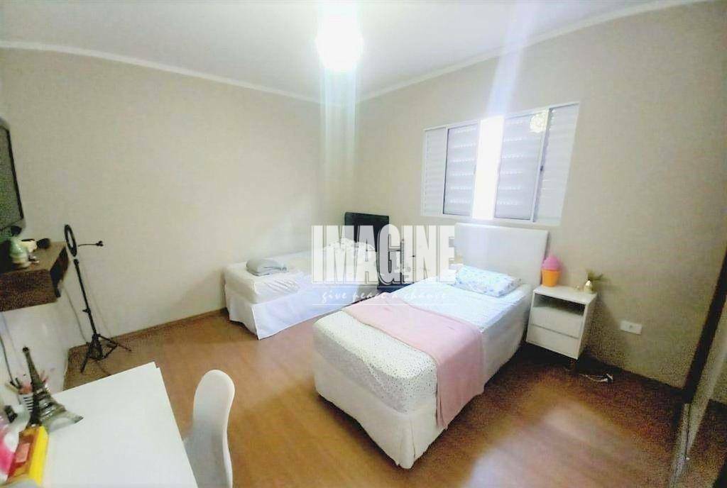 Sobrado à venda com 3 quartos, 150m² - Foto 13