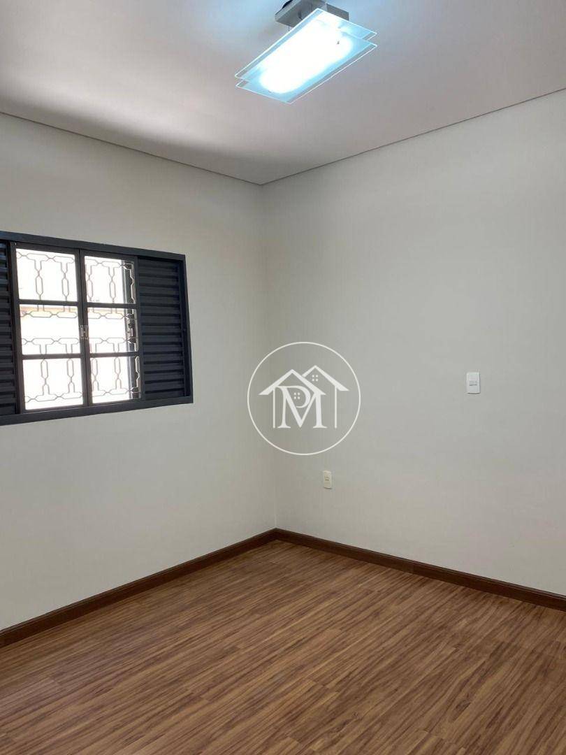 Casa à venda com 2 quartos, 126m² - Foto 12