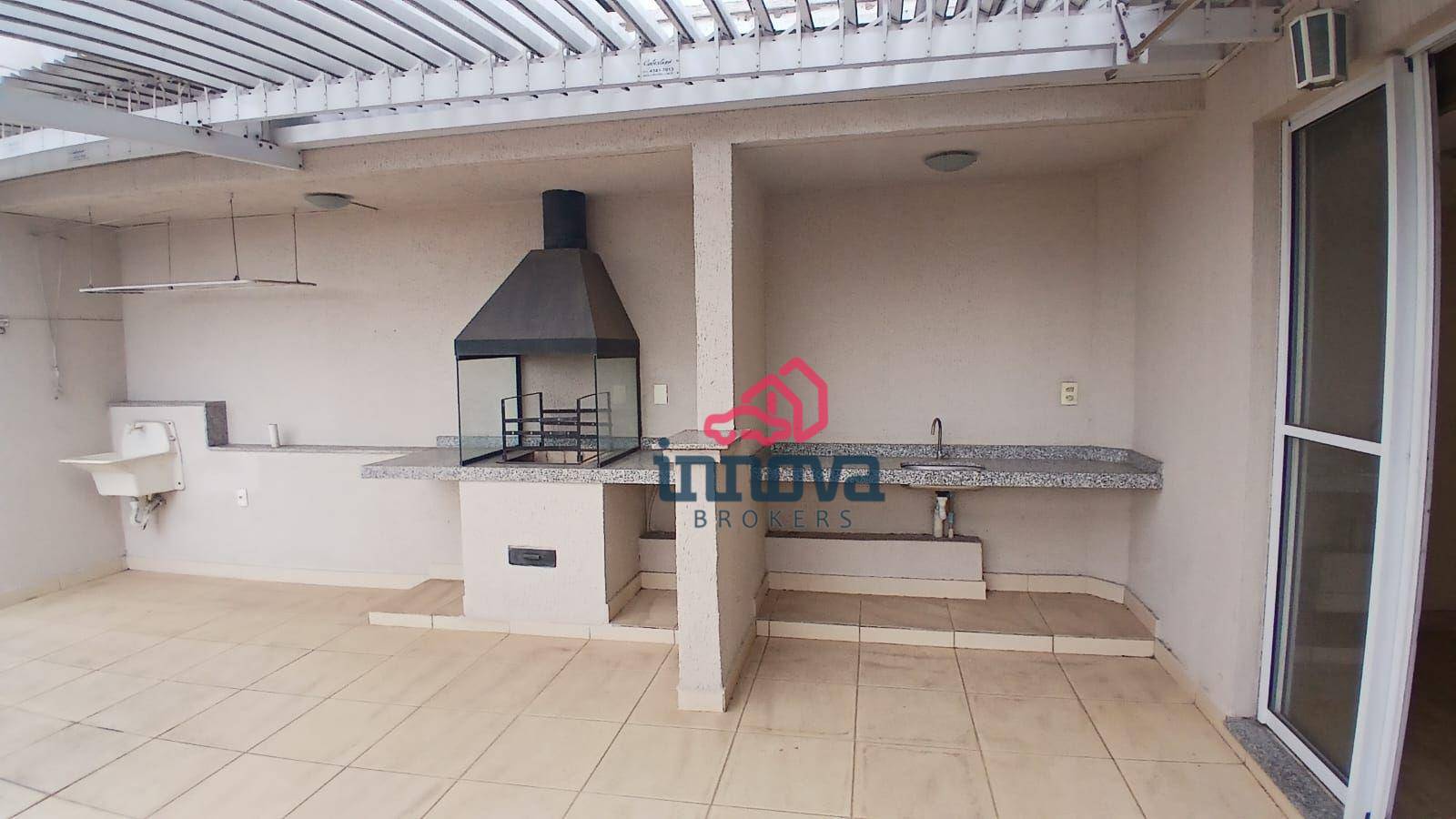 Apartamento à venda com 3 quartos, 182m² - Foto 1