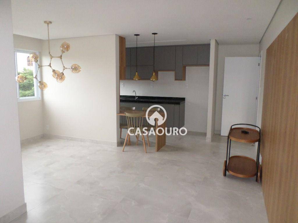 Apartamento à venda com 3 quartos, 75m² - Foto 1