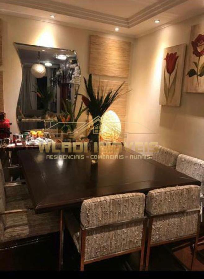 Apartamento à venda com 3 quartos, 140m² - Foto 43