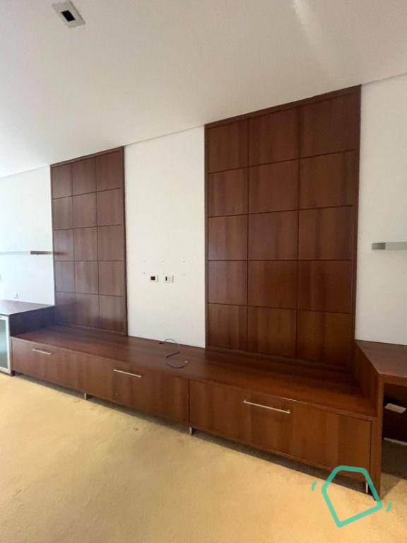 Casa de Condomínio para alugar com 3 quartos, 427m² - Foto 21