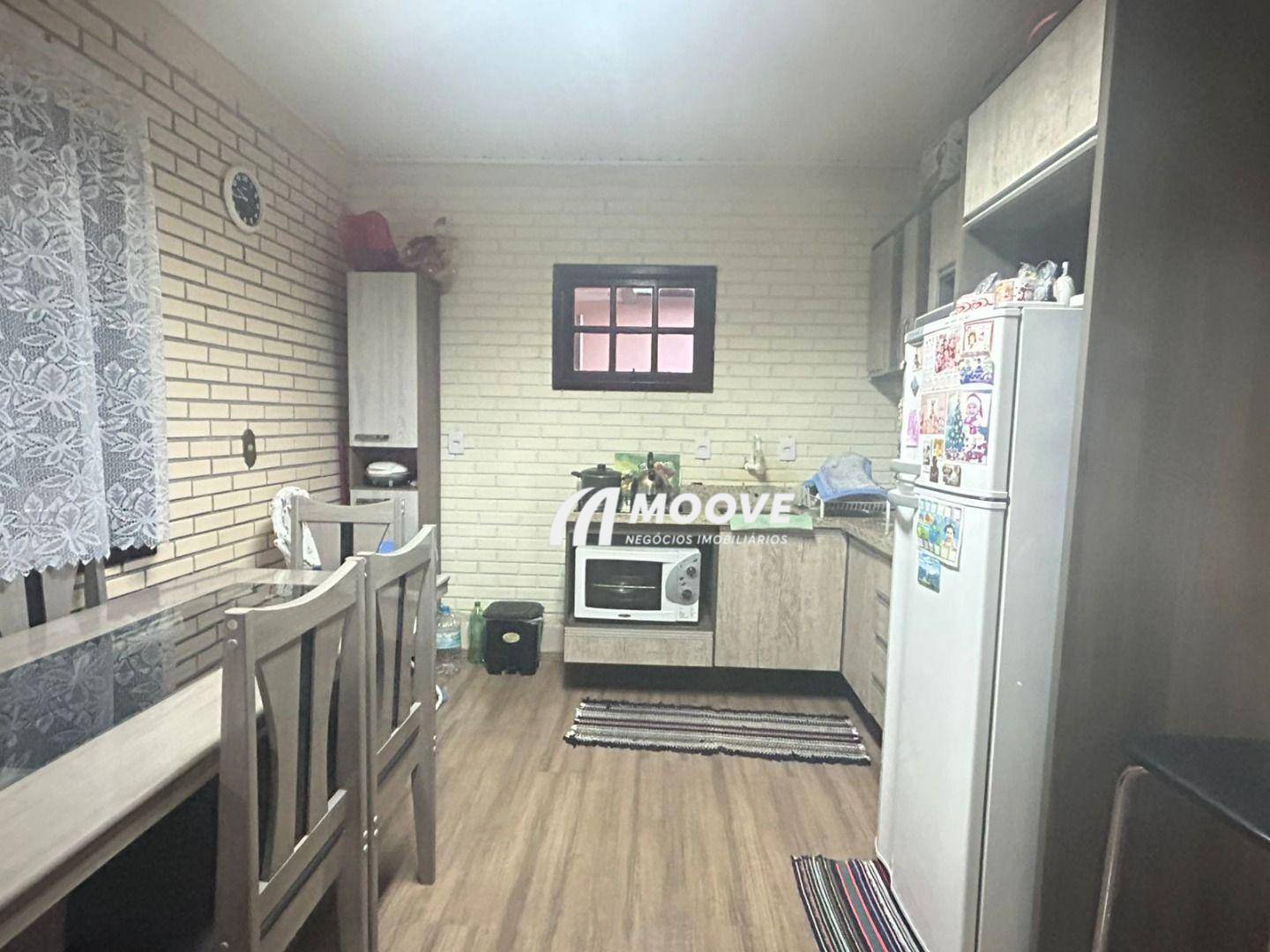 Casa, 3 quartos, 220 m² - Foto 4