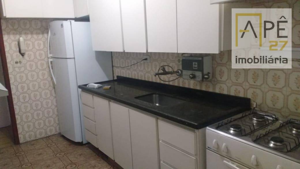 Apartamento à venda com 2 quartos, 73m² - Foto 10