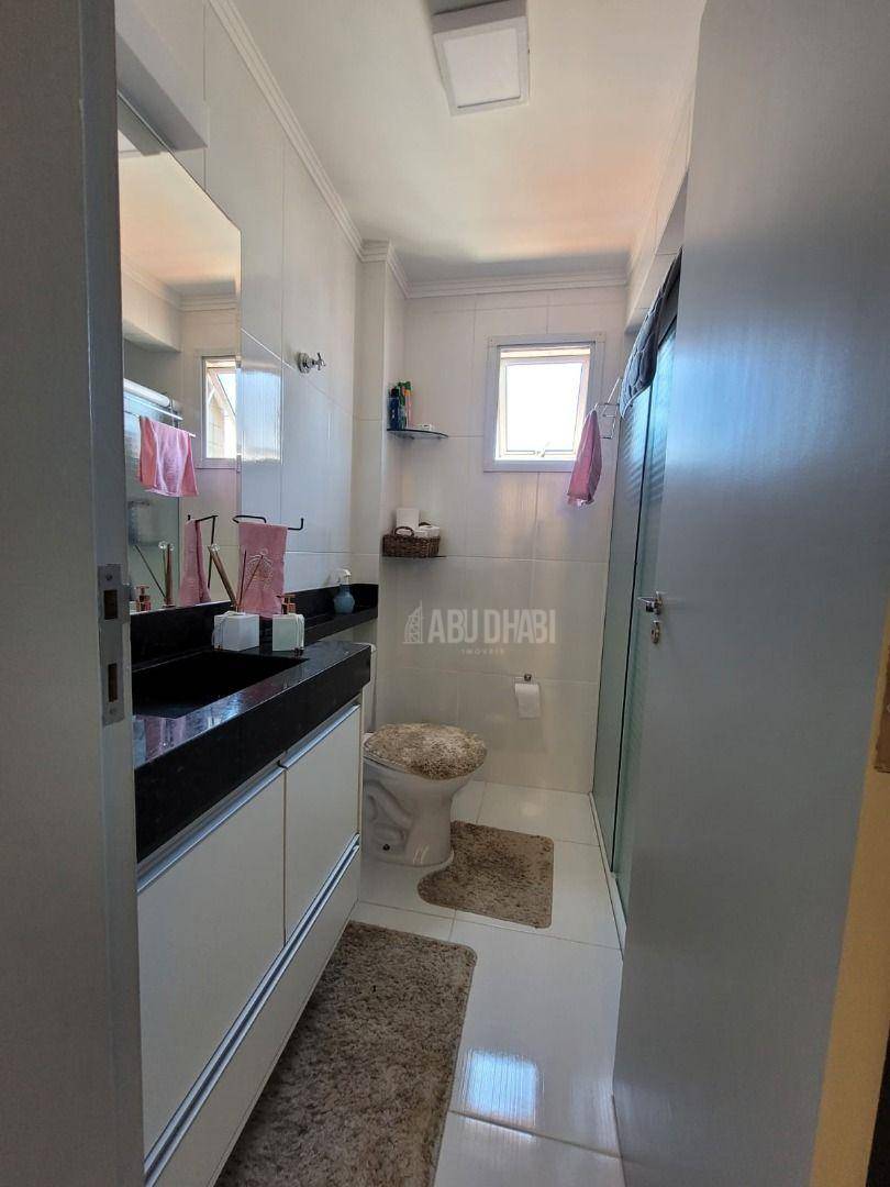 Apartamento à venda com 2 quartos, 70m² - Foto 15