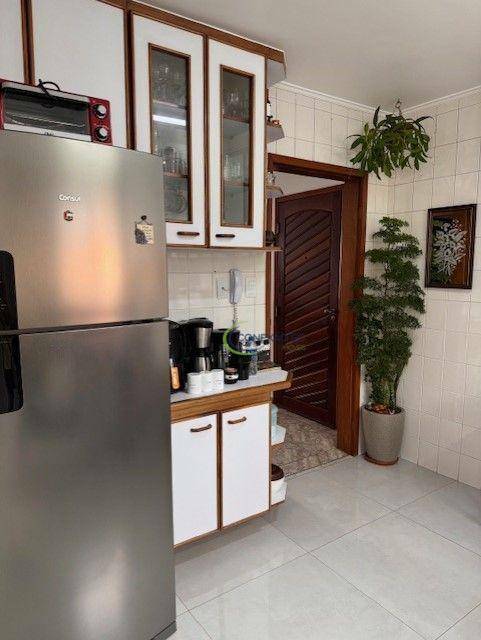 Apartamento à venda com 3 quartos, 106m² - Foto 14