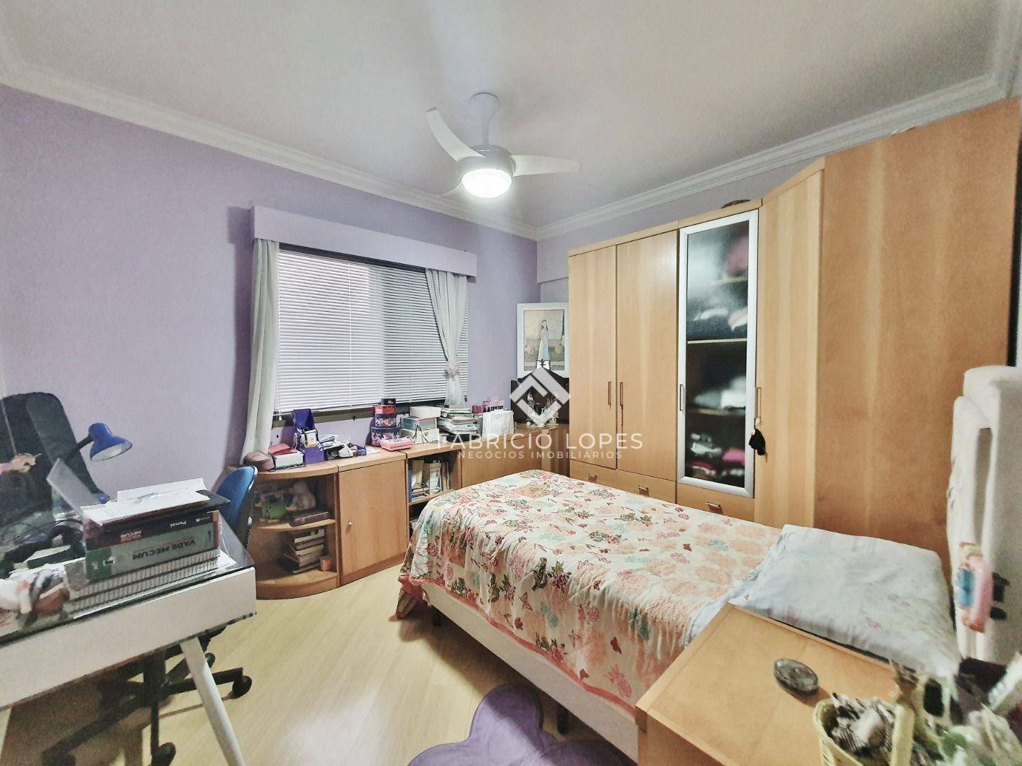 Apartamento à venda com 4 quartos, 168m² - Foto 2