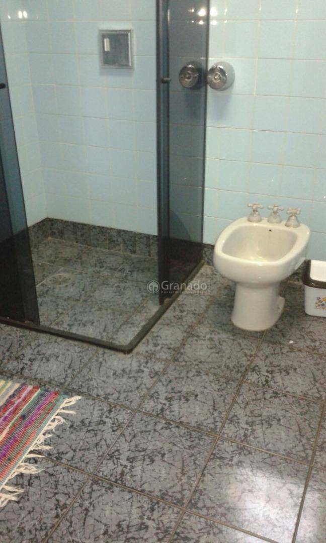 Sobrado à venda com 2 quartos, 168m² - Foto 20