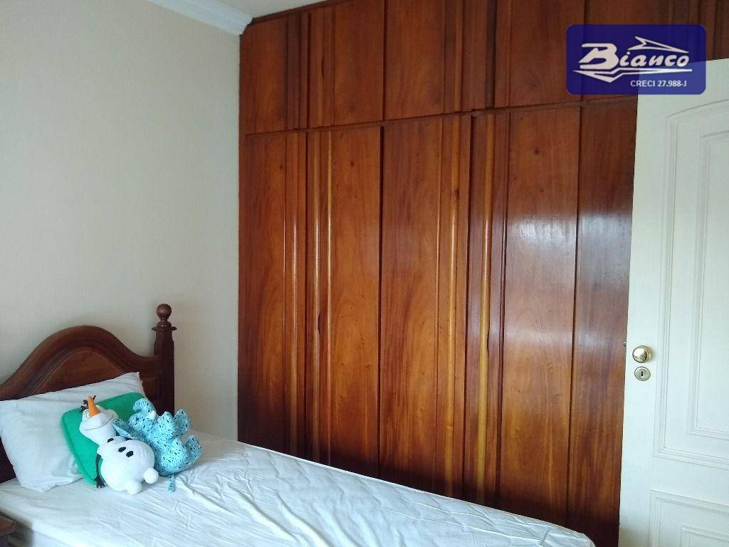 Apartamento à venda com 4 quartos, 168m² - Foto 14