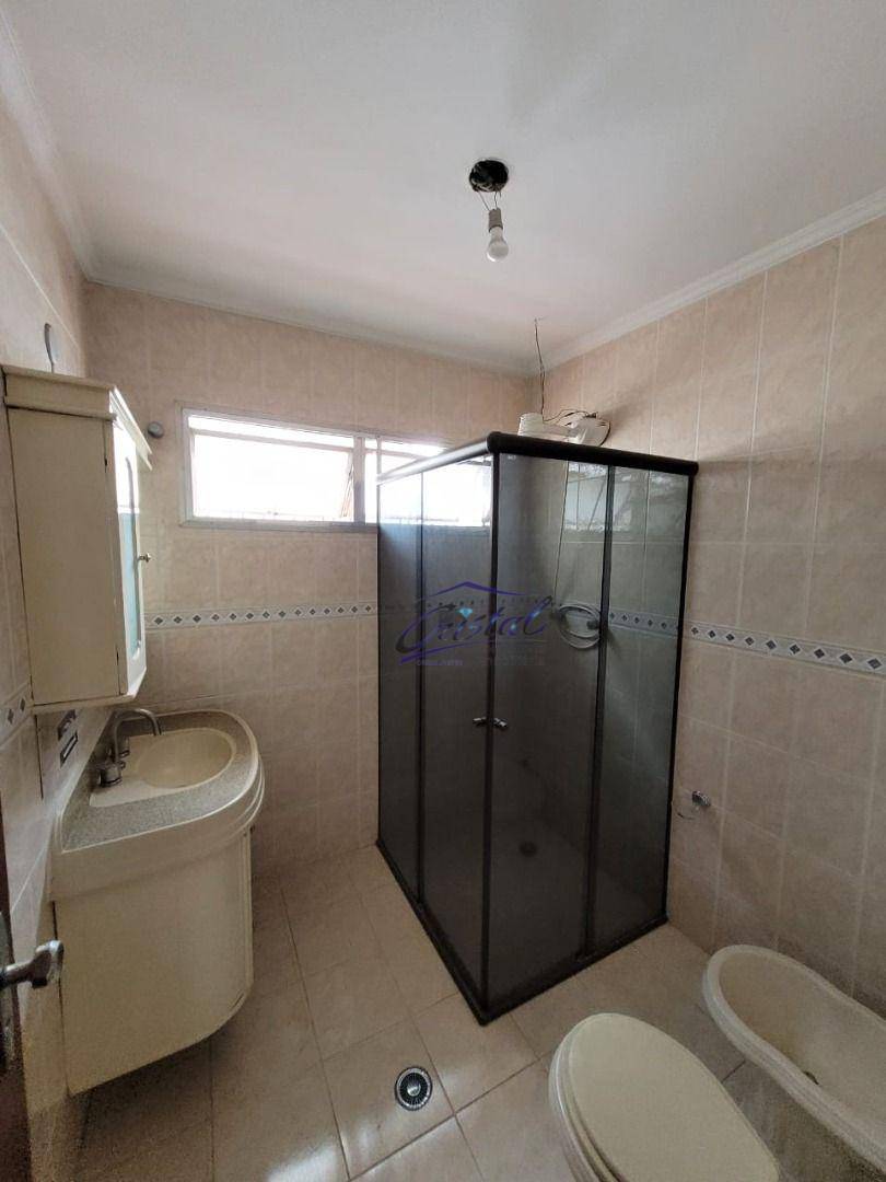 Casa à venda com 3 quartos, 180m² - Foto 14