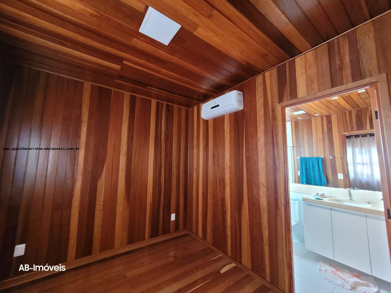 Casa de Condomínio à venda com 3 quartos, 199m² - Foto 18