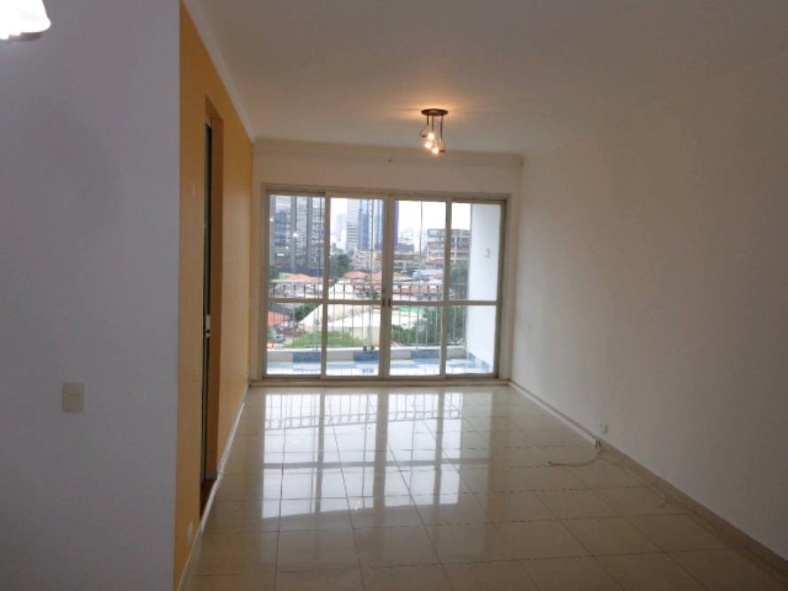 Apartamento para alugar com 2 quartos, 104m² - Foto 1