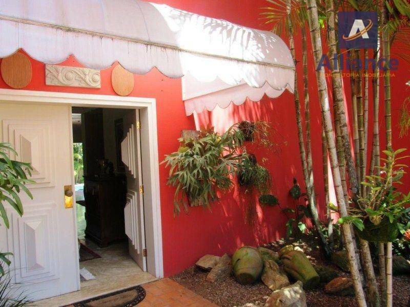 Casa de Condomínio à venda com 4 quartos, 1200m² - Foto 9