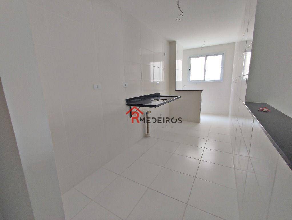 Apartamento à venda com 2 quartos, 69m² - Foto 7