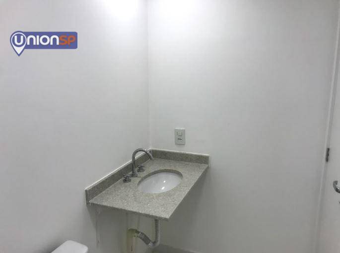 Apartamento à venda com 1 quarto, 32m² - Foto 8