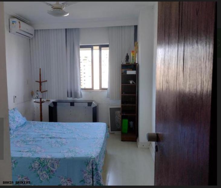 Apartamento à venda com 4 quartos, 199m² - Foto 13