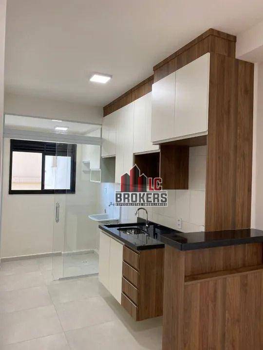 Apartamento para alugar com 2 quartos, 45m² - Foto 6