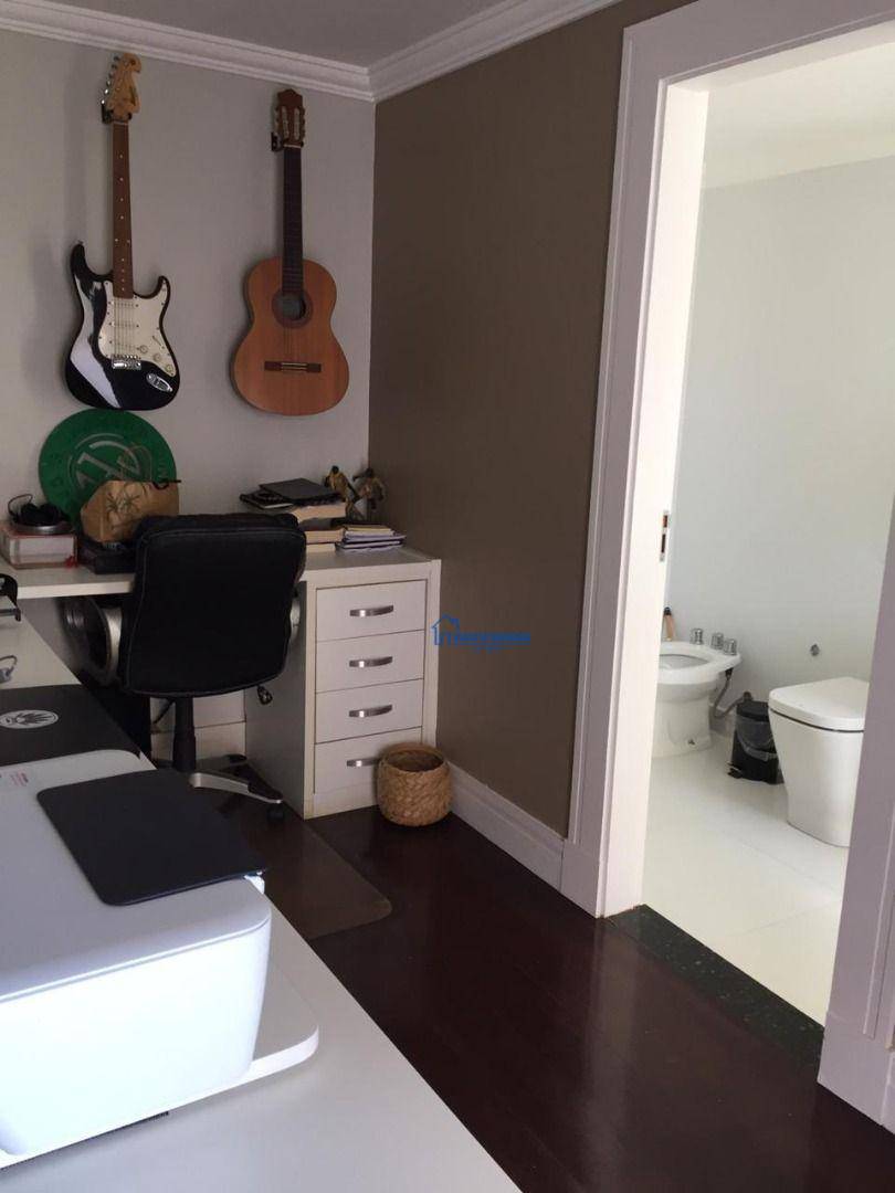 Casa de Condomínio à venda com 5 quartos, 490m² - Foto 24