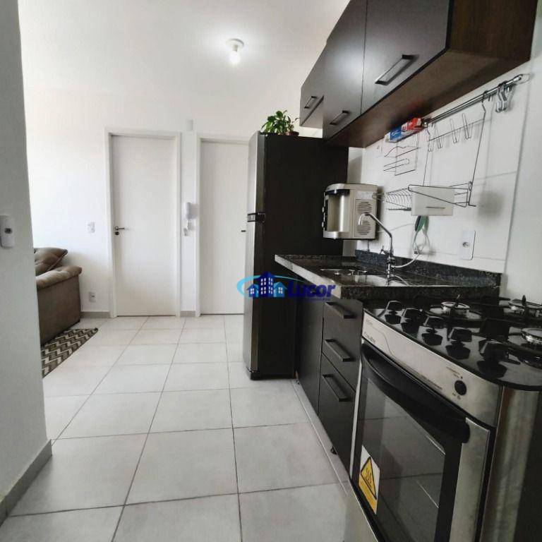 Apartamento à venda com 2 quartos, 38m² - Foto 8