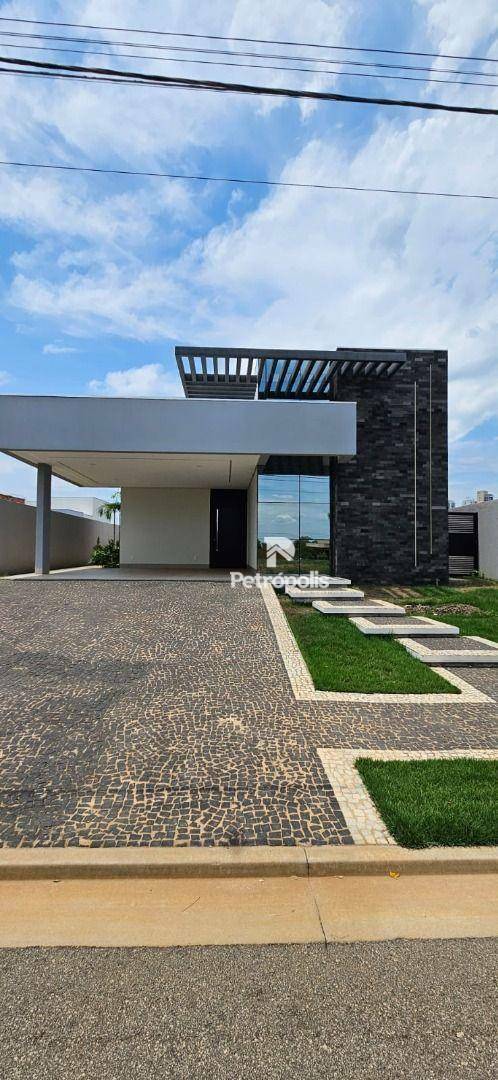 Casa de Condomínio à venda com 3 quartos, 203m² - Foto 1