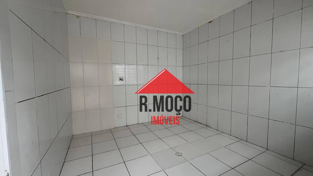 Casa para alugar com 5 quartos, 130m² - Foto 17