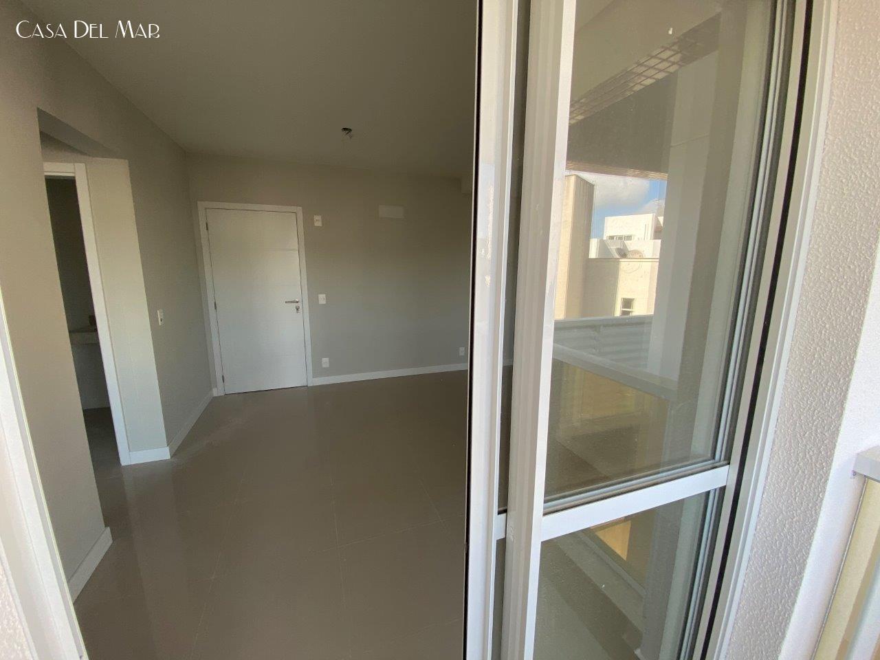 Apartamento à venda com 2 quartos, 75m² - Foto 7