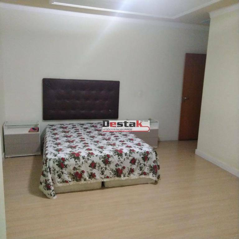 Sobrado à venda com 3 quartos, 180m² - Foto 25