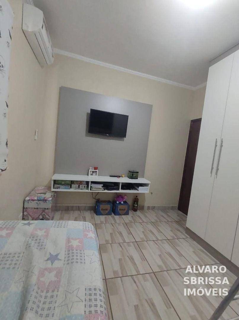 Casa à venda com 3 quartos, 149m² - Foto 11