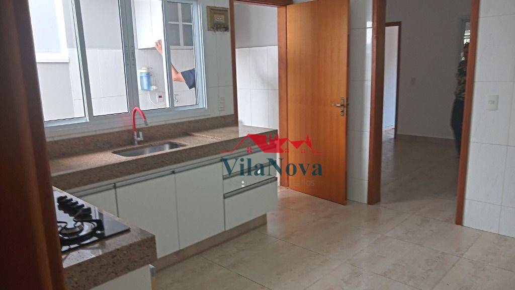 Casa à venda com 3 quartos, 110m² - Foto 10