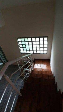 Casa à venda com 2 quartos, 197m² - Foto 9