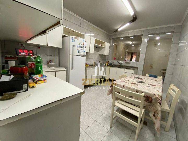 Sobrado à venda com 3 quartos, 152m² - Foto 4