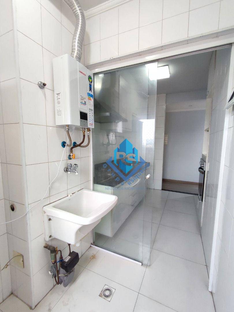 Apartamento para alugar com 2 quartos, 57m² - Foto 15