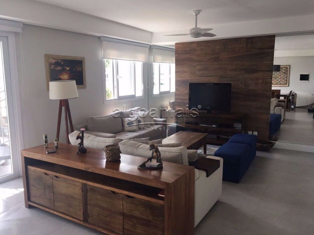 Casa de Condomínio à venda com 3 quartos, 130m² - Foto 1